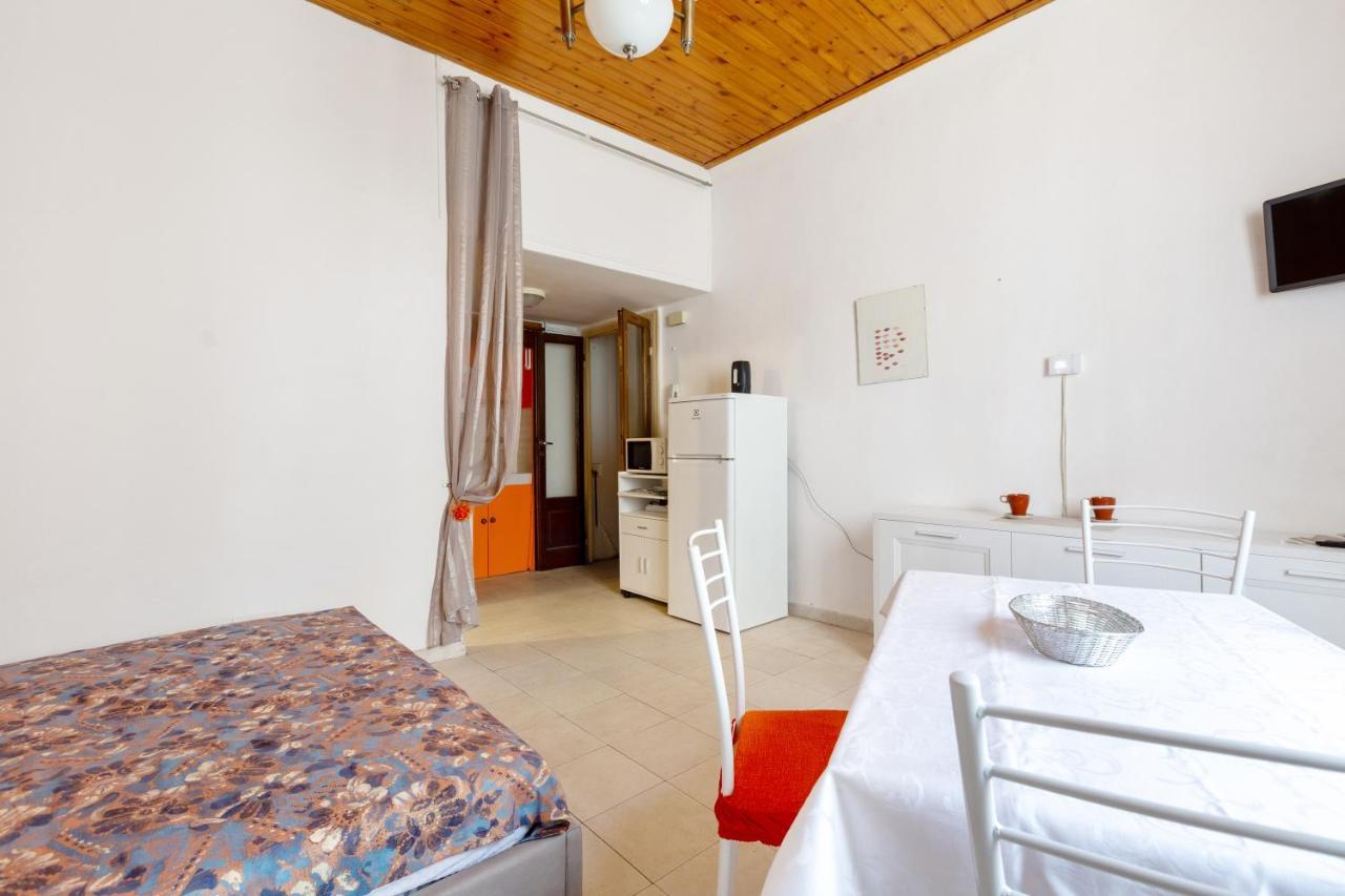 Darsena Navigli - Porta Genova M2 Studio Milano Eksteriør billede